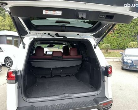 Лексус ЛХ, об'ємом двигуна 3.4 л та пробігом 40 тис. км за 119999 $, фото 19 на Automoto.ua