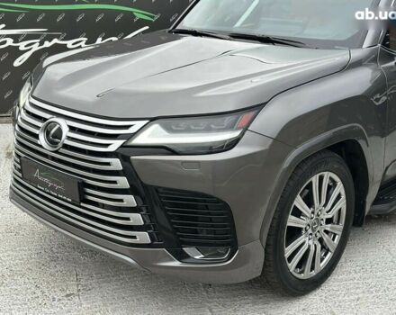 Лексус ЛХ, об'ємом двигуна 3.5 л та пробігом 88 тис. км за 124999 $, фото 4 на Automoto.ua