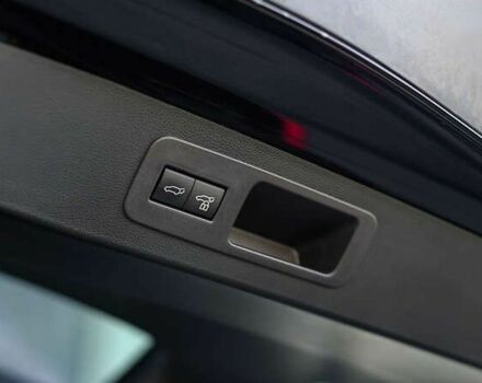 Лексус ЛХ 2024 у Львові на Automoto.ua Лексус ЛХ, об'ємом двигуна 3.4 л та пробігом 15 тис. км за 120018 $, фото 11 на Automoto.ua