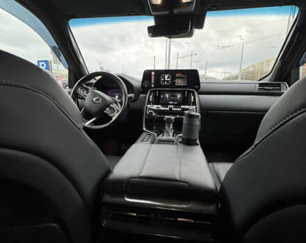 Лексус ЛХ, об'ємом двигуна 3.3 л та пробігом 24 тис. км за 126900 $, фото 15 на Automoto.ua