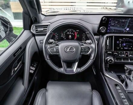 Лексус ЛХ, объемом двигателя 3.4 л и пробегом 42 тыс. км за 117018 $, фото 8 на Automoto.ua