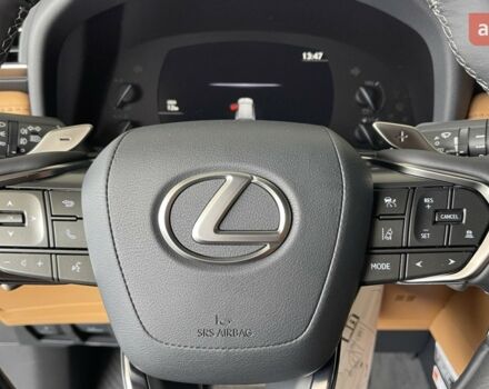 Лексус ЛХ, объемом двигателя 3.35 л и пробегом 0 тыс. км за 134840 $, фото 11 на Automoto.ua