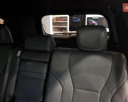 Лексус ЛХ, объемом двигателя 3.35 л и пробегом 0 тыс. км за 134840 $, фото 9 на Automoto.ua