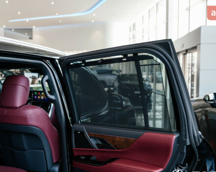 Лексус ЛХ, объемом двигателя 3.35 л и пробегом 0 тыс. км за 134125 $, фото 11 на Automoto.ua