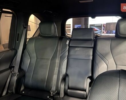 Лексус ЛХ, объемом двигателя 3.35 л и пробегом 0 тыс. км за 134840 $, фото 11 на Automoto.ua