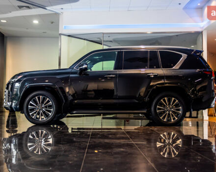 Лексус ЛХ, объемом двигателя 3.35 л и пробегом 0 тыс. км за 126850 $, фото 7 на Automoto.ua
