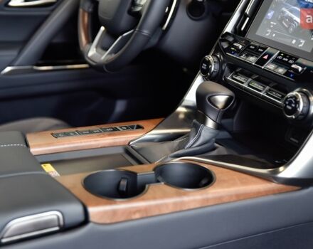 Лексус ЛХ, объемом двигателя 3.35 л и пробегом 0 тыс. км за 135387 $, фото 12 на Automoto.ua