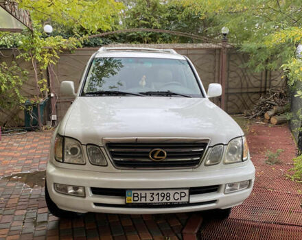 Лексус ЛХ, объемом двигателя 4.7 л и пробегом 75 тыс. км за 25000 $, фото 1 на Automoto.ua