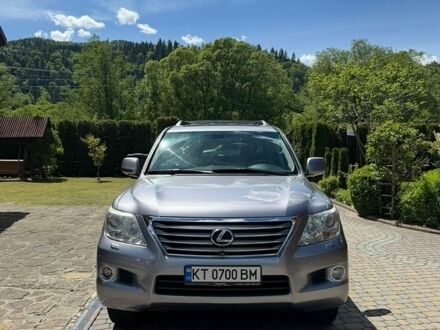 Лексус ЛХ, объемом двигателя 5.7 л и пробегом 227 тыс. км за 28000 $, фото 1 на Automoto.ua