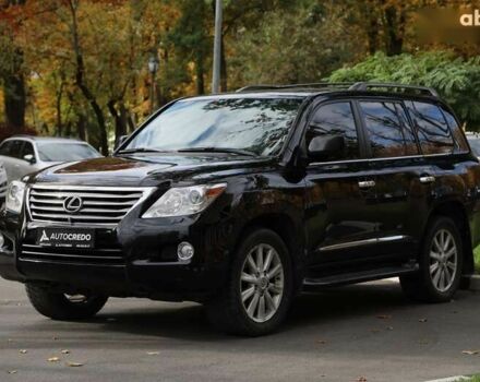 Лексус ЛХ, объемом двигателя 0 л и пробегом 263 тыс. км за 26500 $, фото 1 на Automoto.ua