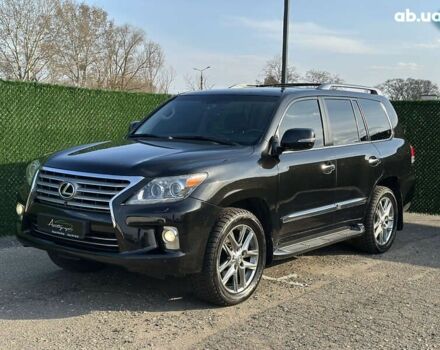 Лексус ЛХ, объемом двигателя 5.7 л и пробегом 220 тыс. км за 29999 $, фото 1 на Automoto.ua
