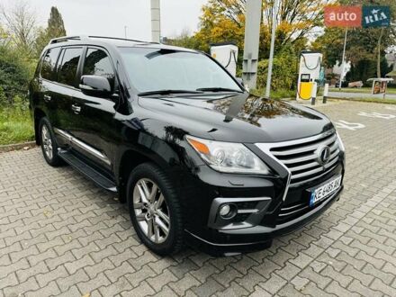 Лексус ЛХ, объемом двигателя 5.66 л и пробегом 200 тыс. км за 40000 $, фото 1 на Automoto.ua