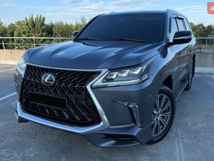Лексус ЛХ, об'ємом двигуна 4.46 л та пробігом 174 тис. км за 57500 $, фото 1 на Automoto.ua