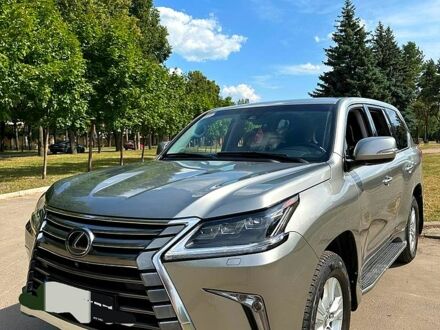 Лексус ЛХ, об'ємом двигуна 45 л та пробігом 260 тис. км за 54000 $, фото 1 на Automoto.ua