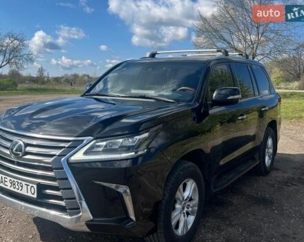 Лексус ЛХ, объемом двигателя 4.5 л и пробегом 188 тыс. км за 53000 $, фото 1 на Automoto.ua
