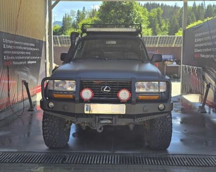 Сірий Лексус ЛХ, об'ємом двигуна 4 л та пробігом 70 тис. км за 21000 $, фото 1 на Automoto.ua