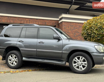 Сірий Лексус ЛХ, об'ємом двигуна 4.66 л та пробігом 220 тис. км за 11000 $, фото 5 на Automoto.ua