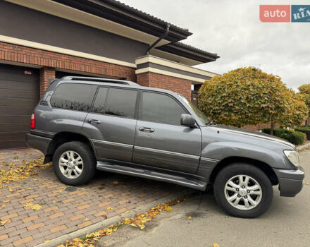 Сірий Лексус ЛХ, об'ємом двигуна 4.66 л та пробігом 220 тис. км за 11000 $, фото 16 на Automoto.ua