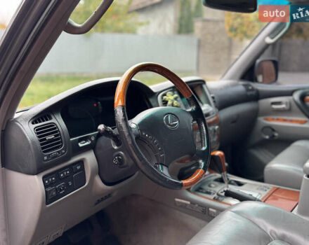 Сірий Лексус ЛХ, об'ємом двигуна 4.66 л та пробігом 220 тис. км за 11000 $, фото 23 на Automoto.ua