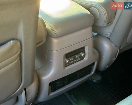 Сірий Лексус ЛХ, об'ємом двигуна 4.66 л та пробігом 227 тис. км за 15200 $, фото 35 на Automoto.ua