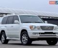 Серый Лексус ЛХ, объемом двигателя 4.7 л и пробегом 243 тыс. км за 16200 $, фото 1 на Automoto.ua