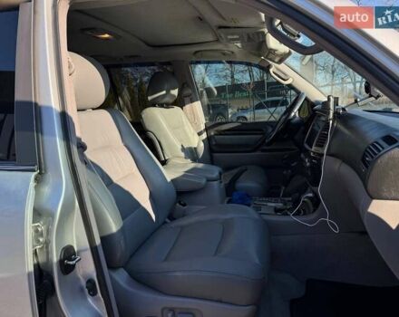 Сірий Лексус ЛХ, об'ємом двигуна 4.66 л та пробігом 227 тис. км за 15200 $, фото 40 на Automoto.ua