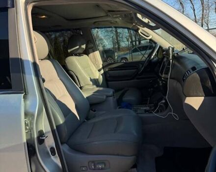 Сірий Лексус ЛХ, об'ємом двигуна 4.66 л та пробігом 227 тис. км за 15200 $, фото 44 на Automoto.ua