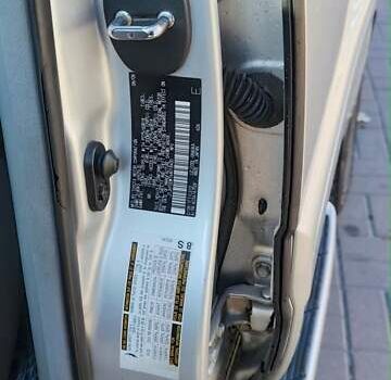 Серый Лексус ЛХ, объемом двигателя 4.67 л и пробегом 258 тыс. км за 19000 $, фото 37 на Automoto.ua