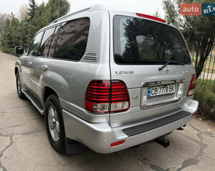Сірий Лексус ЛХ, об'ємом двигуна 4.7 л та пробігом 306 тис. км за 14000 $, фото 4 на Automoto.ua