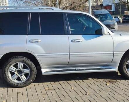 Серый Лексус ЛХ, объемом двигателя 4.67 л и пробегом 258 тыс. км за 19000 $, фото 8 на Automoto.ua