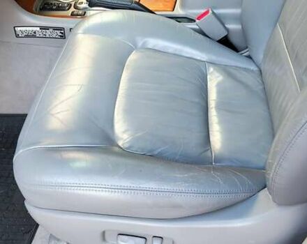 Серый Лексус ЛХ, объемом двигателя 4.67 л и пробегом 258 тыс. км за 19000 $, фото 24 на Automoto.ua