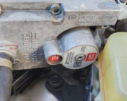 Серый Лексус ЛХ, объемом двигателя 4.67 л и пробегом 258 тыс. км за 19000 $, фото 15 на Automoto.ua