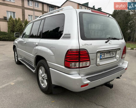 Серый Лексус ЛХ, объемом двигателя 4.7 л и пробегом 306 тыс. км за 14500 $, фото 19 на Automoto.ua