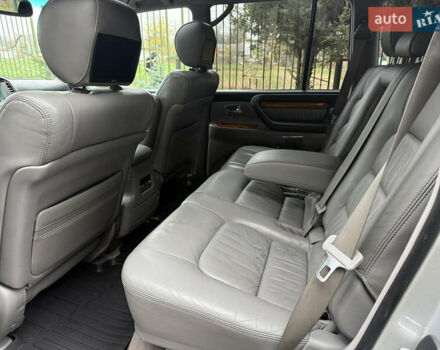 Сірий Лексус ЛХ, об'ємом двигуна 4.7 л та пробігом 306 тис. км за 14000 $, фото 14 на Automoto.ua