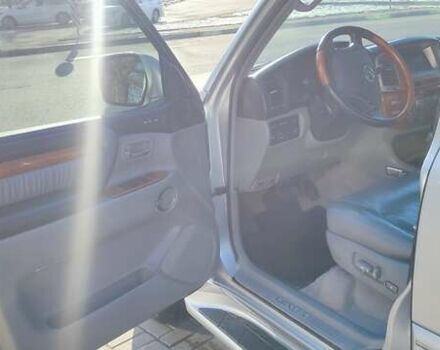 Серый Лексус ЛХ, объемом двигателя 4.67 л и пробегом 258 тыс. км за 19000 $, фото 38 на Automoto.ua