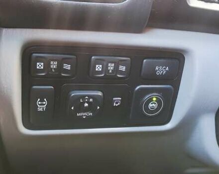 Серый Лексус ЛХ, объемом двигателя 4.67 л и пробегом 258 тыс. км за 19000 $, фото 32 на Automoto.ua