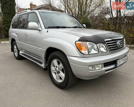 Сірий Лексус ЛХ, об'ємом двигуна 4.7 л та пробігом 306 тис. км за 14000 $, фото 17 на Automoto.ua