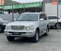 Серый Лексус ЛХ, объемом двигателя 4.7 л и пробегом 250 тыс. км за 15950 $, фото 1 на Automoto.ua