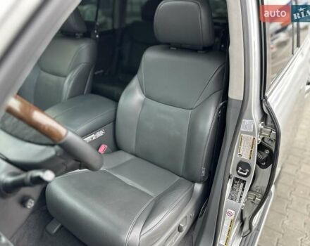 Серый Лексус ЛХ, объемом двигателя 5.66 л и пробегом 255 тыс. км за 24900 $, фото 39 на Automoto.ua