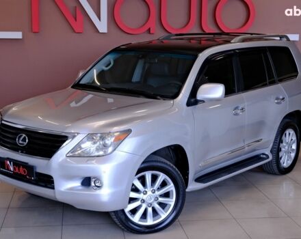 Серый Лексус ЛХ, объемом двигателя 5.7 л и пробегом 180 тыс. км за 19900 $, фото 1 на Automoto.ua