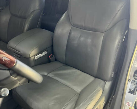 Серый Лексус ЛХ, объемом двигателя 5.66 л и пробегом 273 тыс. км за 24900 $, фото 94 на Automoto.ua