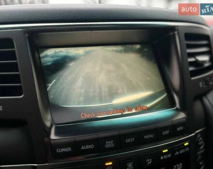 Серый Лексус ЛХ, объемом двигателя 5.66 л и пробегом 259 тыс. км за 21990 $, фото 31 на Automoto.ua