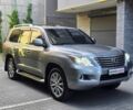 Сірий Лексус ЛХ, об'ємом двигуна 5.7 л та пробігом 302 тис. км за 21499 $, фото 1 на Automoto.ua