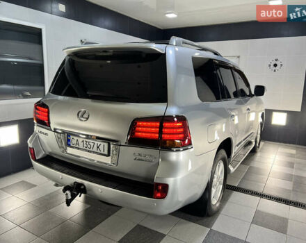 Серый Лексус ЛХ, объемом двигателя 5.66 л и пробегом 273 тыс. км за 24900 $, фото 55 на Automoto.ua