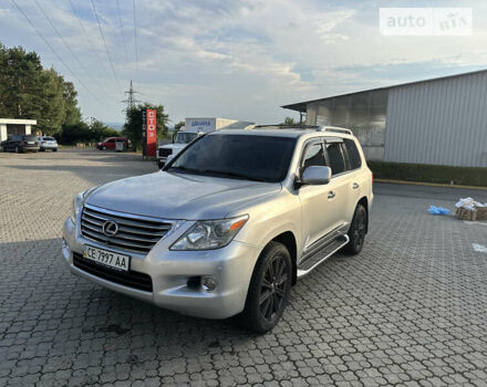 Серый Лексус ЛХ, объемом двигателя 5.66 л и пробегом 243 тыс. км за 25800 $, фото 4 на Automoto.ua