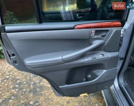 Сірий Лексус ЛХ, об'ємом двигуна 5.7 л та пробігом 295 тис. км за 21555 $, фото 26 на Automoto.ua