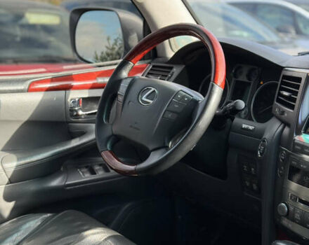 Сірий Лексус ЛХ, об'ємом двигуна 5.66 л та пробігом 303 тис. км за 22000 $, фото 34 на Automoto.ua