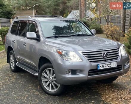 Сірий Лексус ЛХ, об'ємом двигуна 5.7 л та пробігом 295 тис. км за 21555 $, фото 13 на Automoto.ua