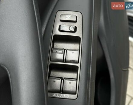 Серый Лексус ЛХ, объемом двигателя 5.66 л и пробегом 255 тыс. км за 24900 $, фото 38 на Automoto.ua