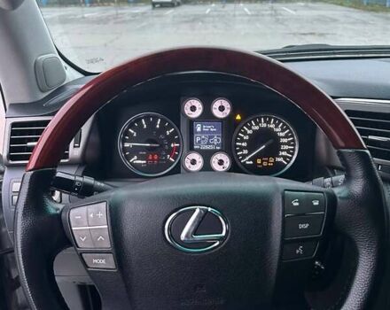 Сірий Лексус ЛХ, об'ємом двигуна 5.66 л та пробігом 225 тис. км за 22900 $, фото 6 на Automoto.ua
